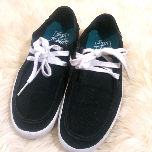vans surf siders black